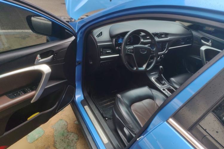 Used Geely Auto Emgrand 2017 Hatchback RS Million Edition 1.5L CVT Upward Version Driver Seat