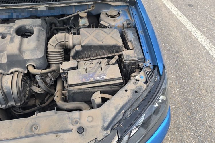 Used Geely Auto Emgrand 2017 Hatchback RS Million Edition 1.5L CVT Upward Version Engine Bay Left