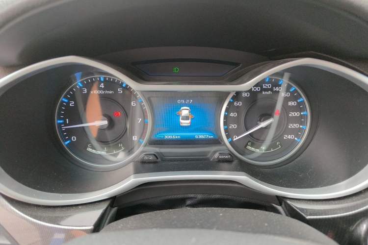Used Geely Auto Emgrand 2017 Sedan Million Edition 1.5L Manual - Upward Version Instrument Cluster