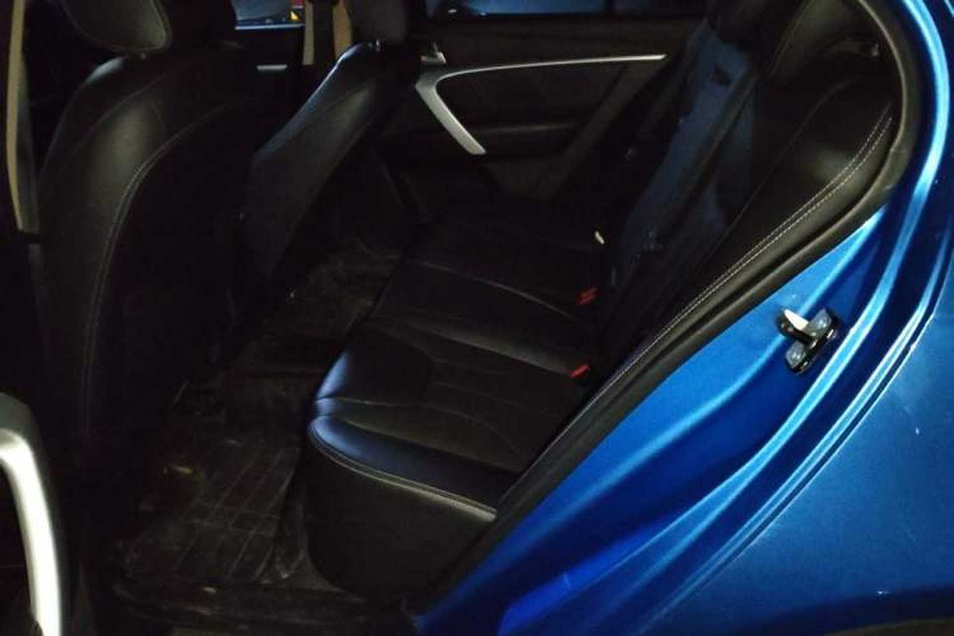 Used Geely Auto Emgrand 2017 Sedan Million Edition 1.5L CVT Upward Version Left Rear Seat