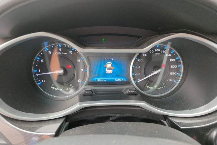 Used Geely Auto Emgrand 2017 Sedan Million Edition 1.5L Manual - Upward Version Odometer Close Up