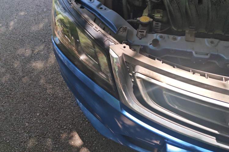 Used Geely Auto Emgrand 2017 Sedan Million Edition 1.5L Manual - Upward Version Right Front Headlight
