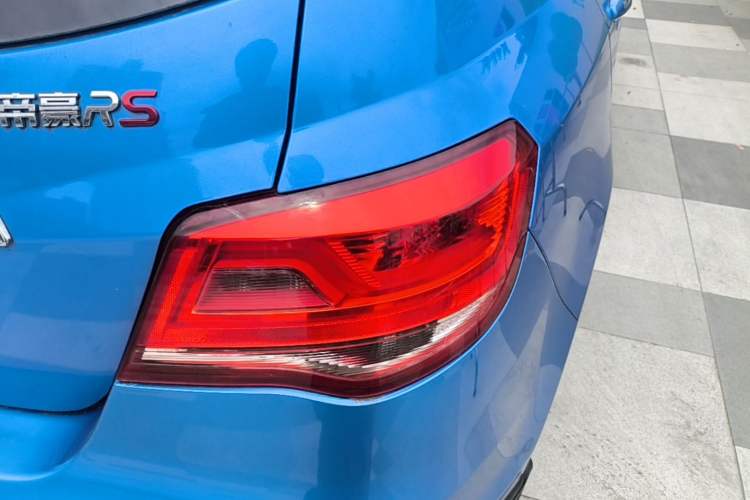 Used Geely Auto Emgrand 2017 Hatchback RS Million Edition 1.5L CVT Upward Version Right Rear Taillight