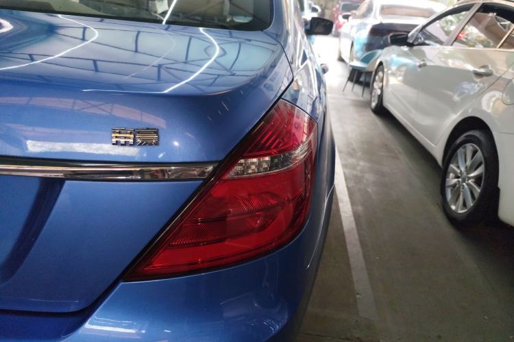 Used Geely Auto Emgrand 2017 Sedan Million Edition 1.5L CVT Luxury Model Right Rear Taillight