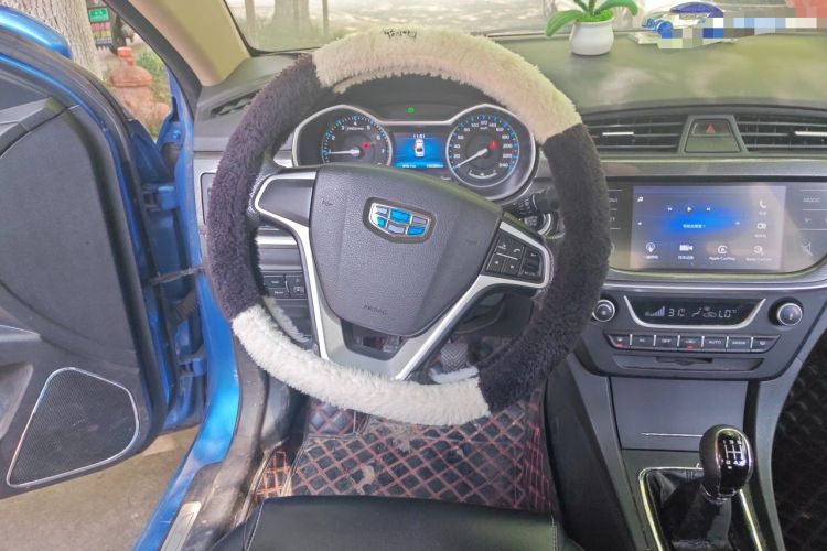 Used Geely Auto Emgrand 2017 Sedan Million Edition 1.5L Manual - Upward Version Steering Wheel