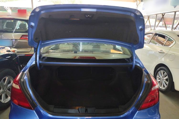Used Geely Auto Emgrand 2017 Sedan Million Edition 1.5L CVT Luxury Model Trunk