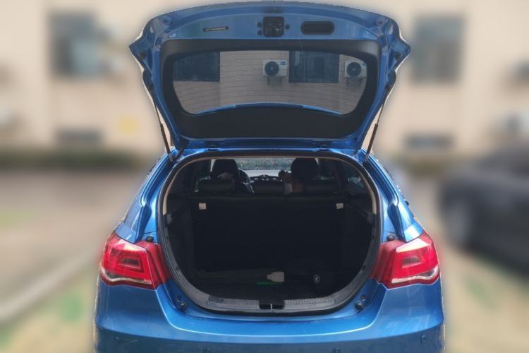 Used Geely Auto Emgrand 2017 Hatchback RS Million Edition 1.5L CVT Upward Version Trunk