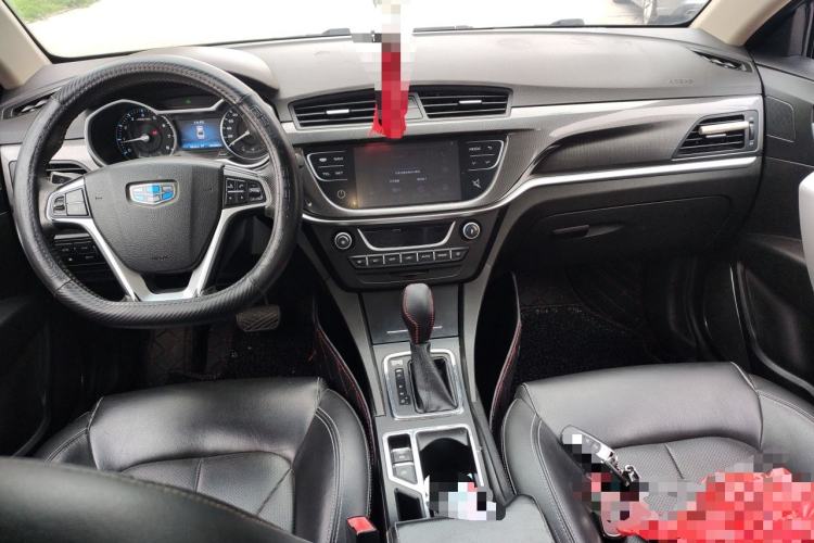 Used Geely Auto Emgrand 2017 Sedan Million Edition 1.5L CVT Upward Version Center Console