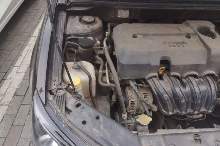 Used Geely Auto Emgrand 2017 Sedan Million Edition 1.5L Manual - Upward Version Engine Bay Right