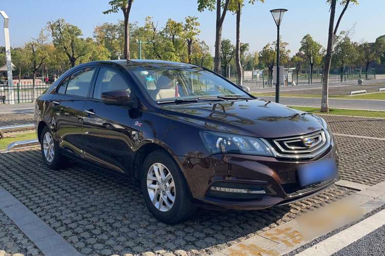 Used Geely Auto Emgrand 2017 Sedan Million Edition 1.5L Manual Luxury Model Exterior 2