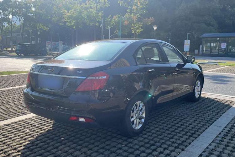 Used Geely Auto Emgrand 2017 Sedan Million Edition 1.5L Manual Luxury Model Exterior 3