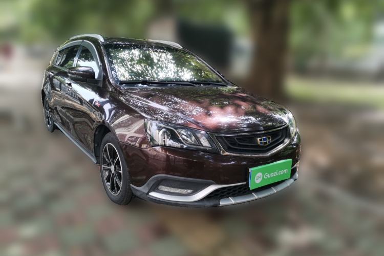 Used Geely Auto Emgrand 2017 Hatchback RS Million Edition 1.5L CVT Upward Version Front Right 45 Deg