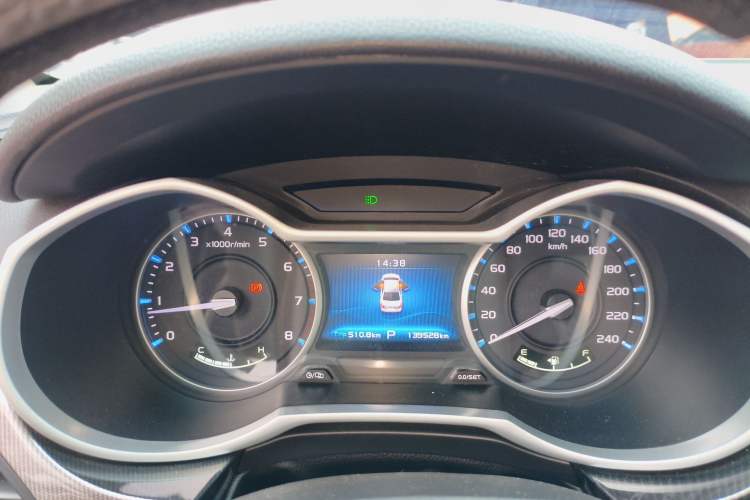 Used Geely Auto Emgrand 2017 Sedan Million Edition 1.5L CVT Upward Connectivity Version Instrument Cluster