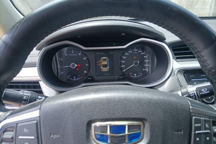 Used Geely Auto Emgrand 2017 Sedan Million Edition 1.3T CVT Upward Version Instrument Cluster