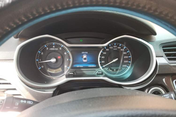 Used Geely Auto Emgrand 2017 Sedan Million Edition 1.5L Manual - Upward Version Instrument Cluster