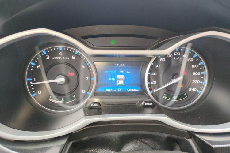 Used Geely Auto Emgrand 2017 Sedan Million Edition 1.5L CVT Upward Version Instrument Cluster