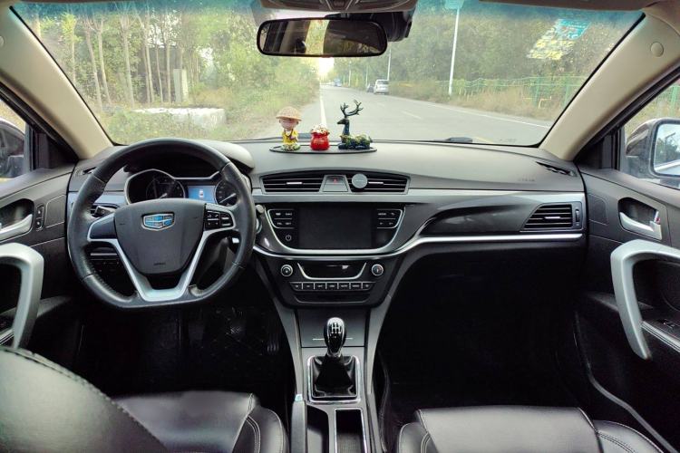 Used Geely Auto Emgrand 2017 Sedan Million Edition 1.5L Manual - Upward Version Interior 2