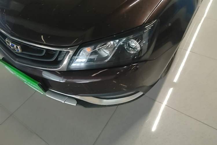 Used Geely Auto Emgrand 2017 Hatchback RS Million Edition 1.5L CVT Upward Version Left Front Headlight