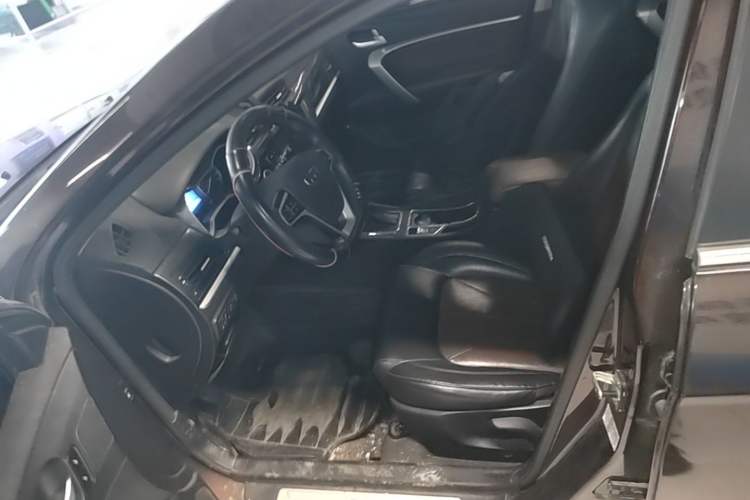 Used Geely Auto Emgrand 2017 Hatchback RS Million Edition 1.5L CVT Upward Version Left Front Seat