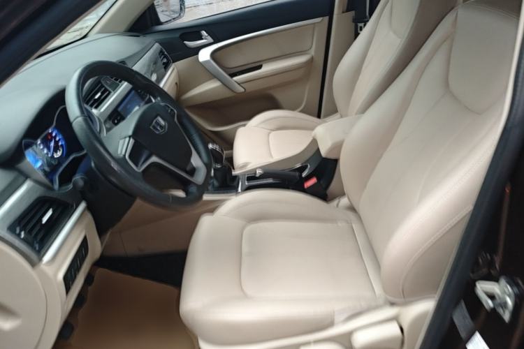 Used Geely Auto Emgrand 2017 Sedan Million Edition 1.5L Manual Luxury Model Left Front Seat