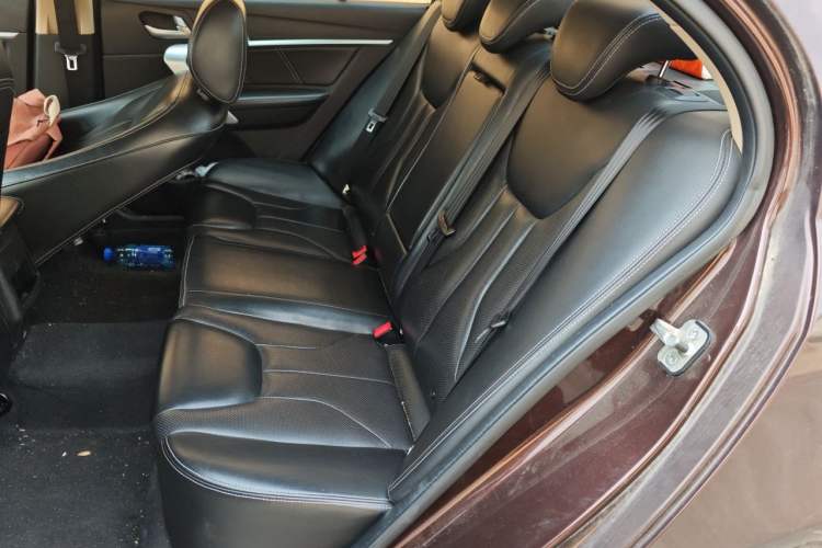 Used Geely Auto Emgrand 2017 Sedan Million Edition 1.5L Manual - Upward Version Left Rear Seat