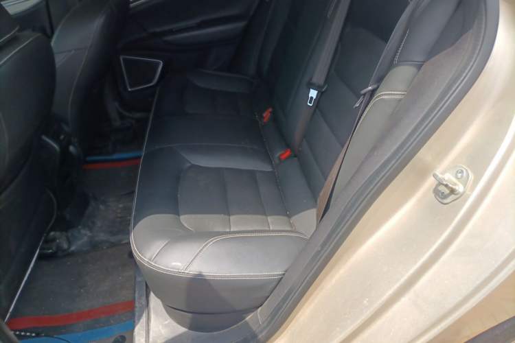 Used Geely Auto Emgrand 2017 Sedan Million Edition 1.3T CVT Upward Version Left Rear Seat