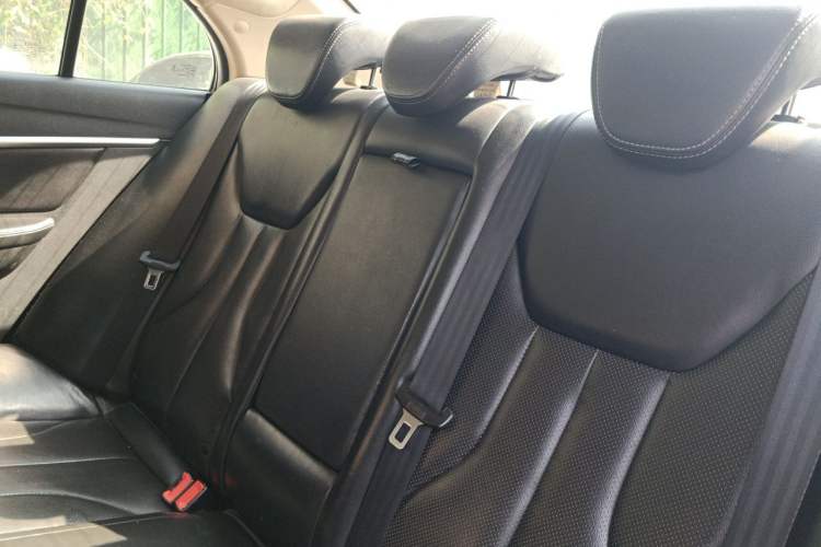 Used Geely Auto Emgrand 2017 Sedan Million Edition 1.5L Manual - Upward Version Left Rear Seat