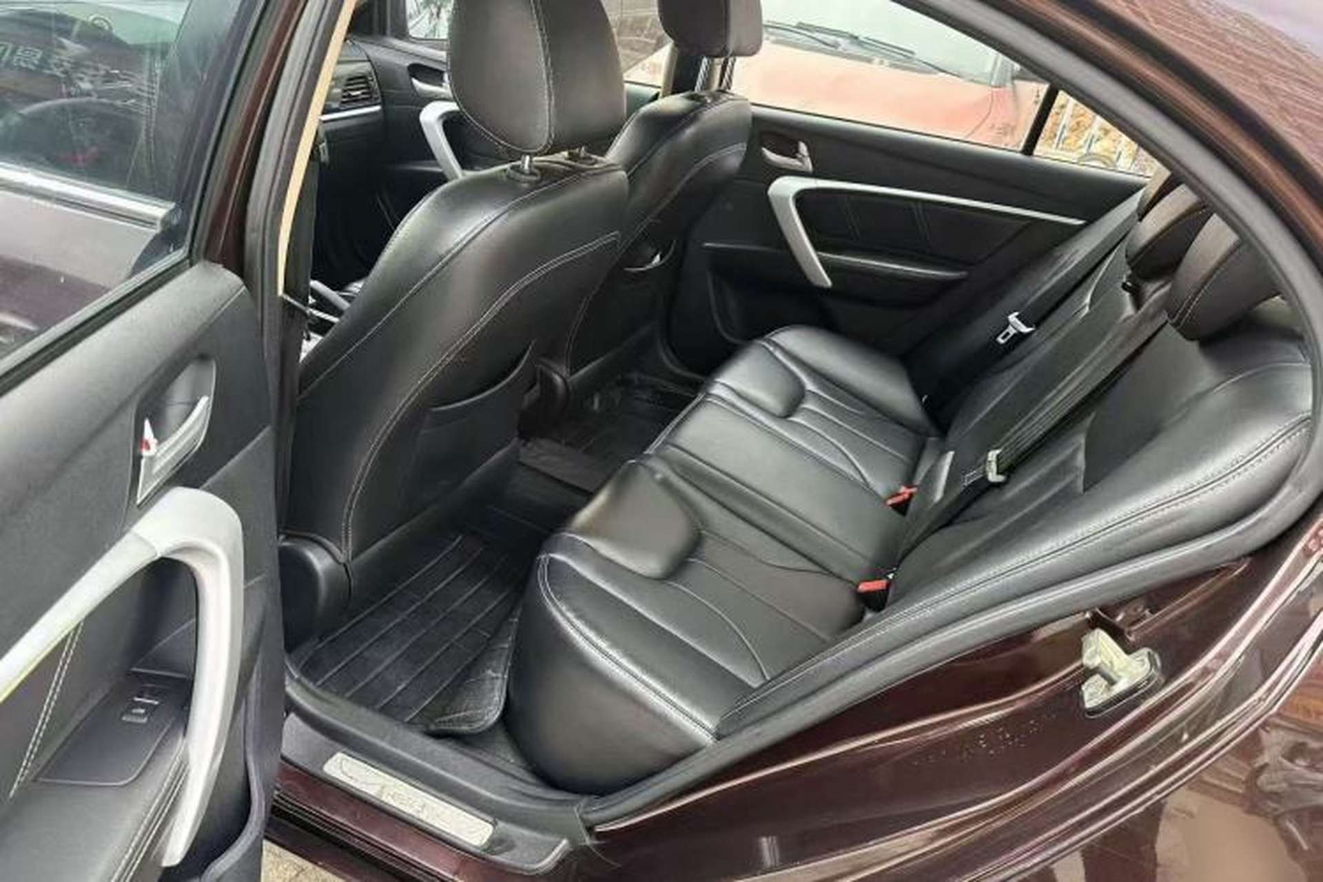 Used Geely Auto Emgrand 2017 Sedan Million Edition 1.5L Manual - Upward Version Left Rear Seat