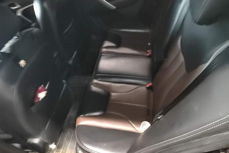 Used Geely Auto Emgrand 2017 Hatchback RS Million Edition 1.5L CVT Upward Version Left Rear Seat