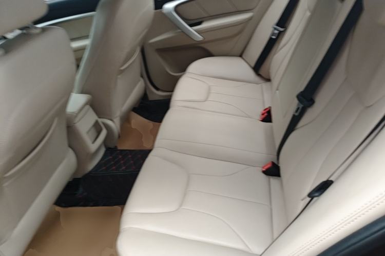 Used Geely Auto Emgrand 2017 Sedan Million Edition 1.5L Manual Luxury Model Left Rear Seat