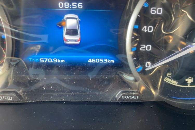 Used Geely Auto Emgrand 2017 Sedan Million Edition 1.5L Manual Luxury Model Odometer Close Up