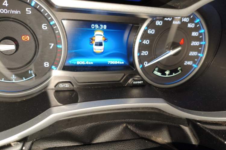 Used Geely Auto Emgrand 2017 Sedan Million Edition 1.5L Manual - Upward Version Odometer Close Up