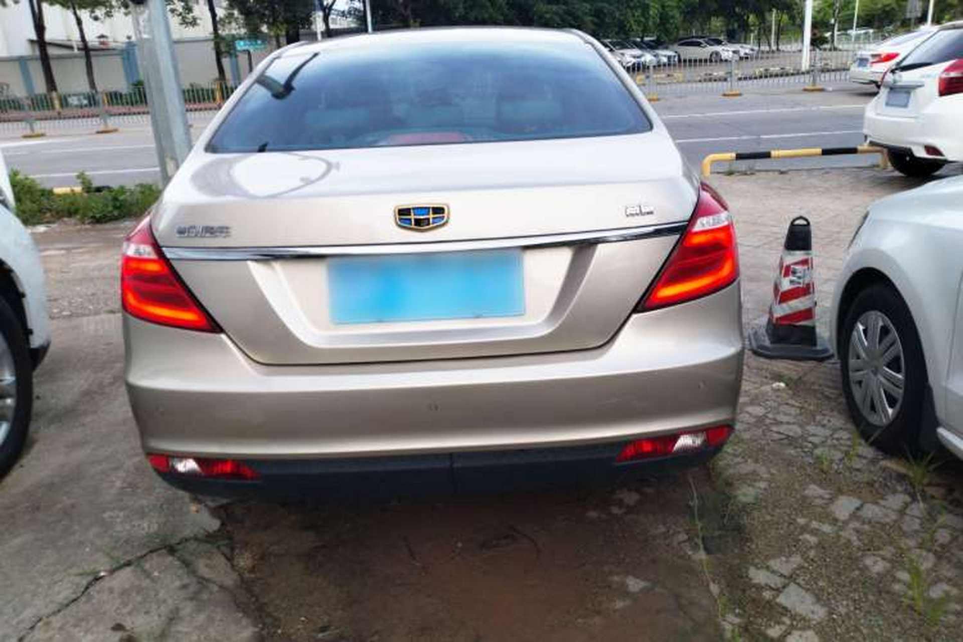 Used Geely Auto Emgrand 2017 Sedan Million Edition 1.5L CVT Upward Connectivity Version Rear