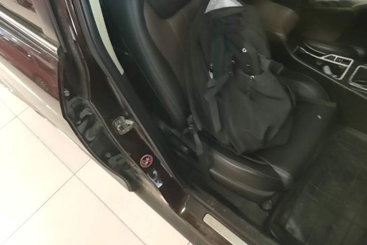 Used Geely Auto Emgrand 2017 Hatchback RS Million Edition 1.5L CVT Upward Version Right Front Seat