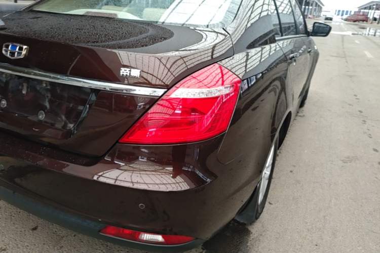 Used Geely Auto Emgrand 2017 Sedan Million Edition 1.5L Manual Luxury Model Right Rear Taillight