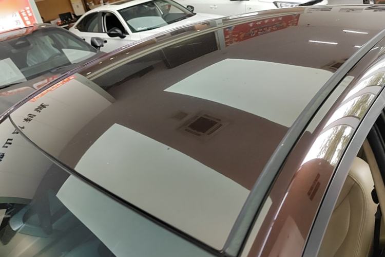 Used Geely Auto Emgrand 2017 Sedan Million Edition 1.5L Manual Luxury Model Roof