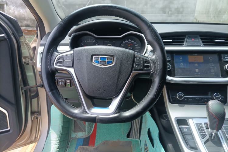 Used Geely Auto Emgrand 2017 Sedan Million Edition 1.3T CVT Upward Version Steering Wheel