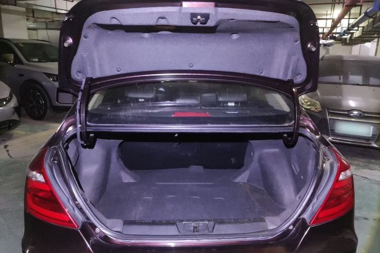 Used Geely Auto Emgrand 2017 Sedan Million Edition 1.5L Manual - Upward Version Trunk