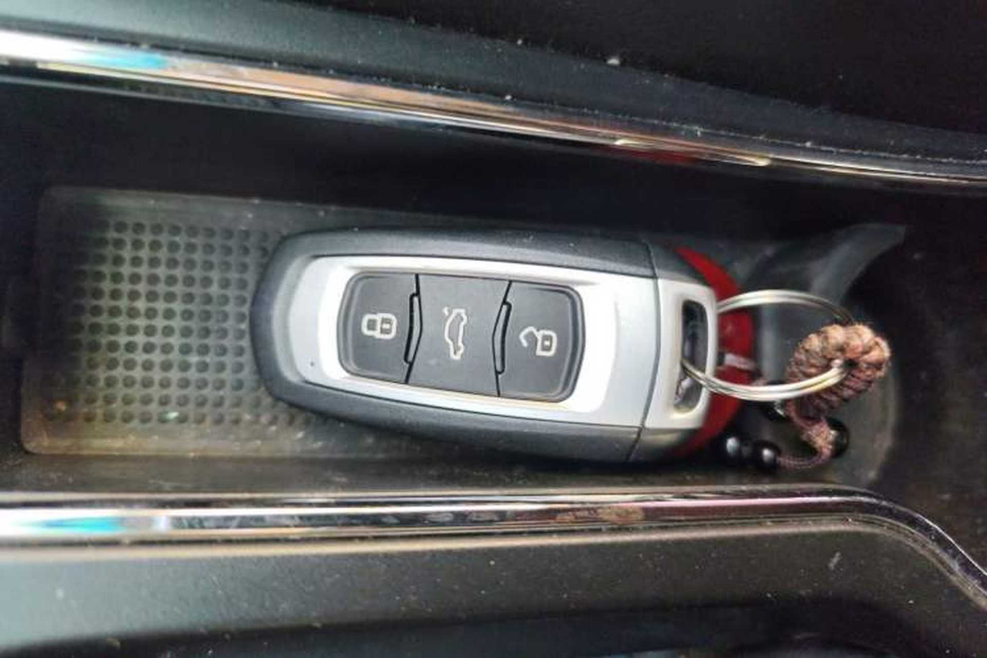 Used Geely Auto Emgrand 2017 Sedan Million Edition 1.5L Manual - Upward Version Vehicle Key