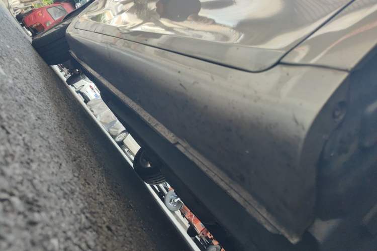 Used Geely Auto Emgrand 2017 Sedan Million Edition 1.5L CVT Upward Connectivity Version Chassis Front Right