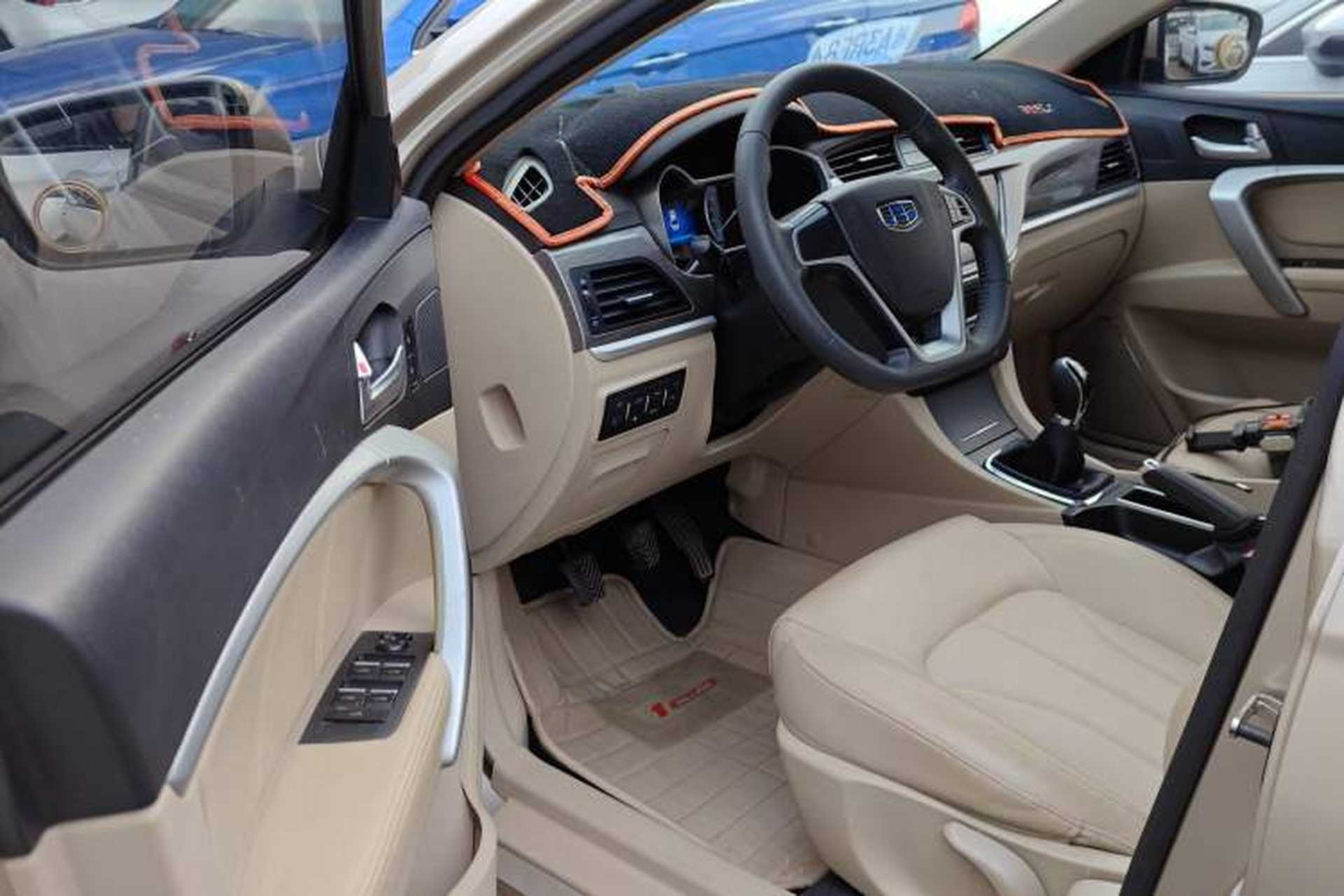 Used Geely Auto Emgrand 2017 Sedan Million Edition 1.5L Manual Luxury Model Driver Seat