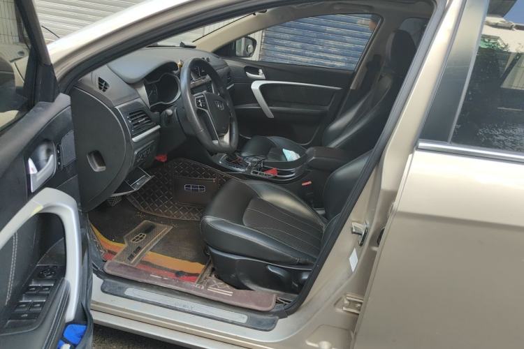 Used Geely Auto Emgrand 2017 Sedan Million Edition 1.5L CVT Upward Connectivity Version Driver Seat