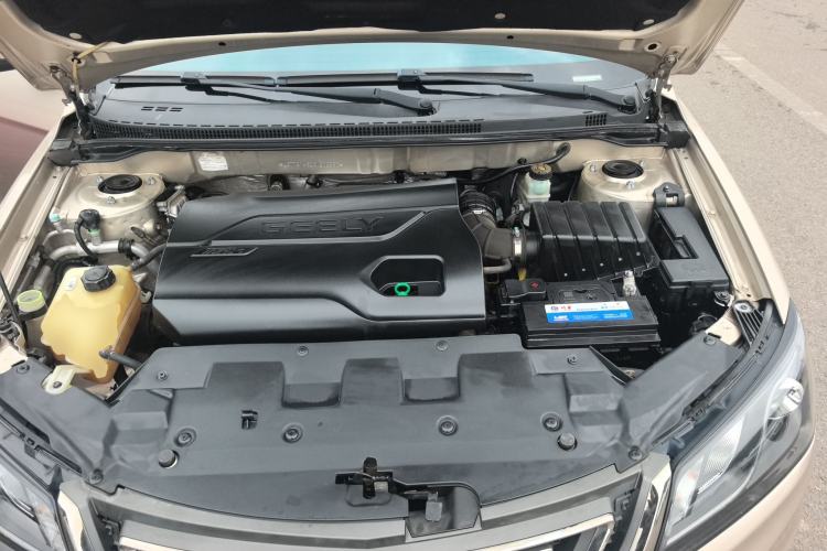Used Geely Auto Emgrand 2017 Sedan Million Edition 1.3T Manual Top-Grade Version Engine Bay
