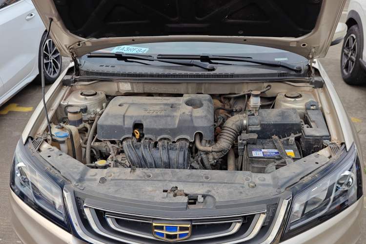 Used Geely Auto Emgrand 2017 Sedan Million Edition 1.5L Manual Luxury Model Engine Bay