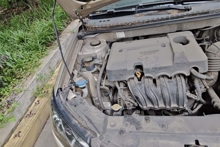 Used Geely Auto Emgrand 2017 Sedan Million Edition 1.5L CVT Luxury Model Engine Bay Right