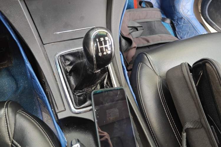 Used Geely Auto Emgrand 2017 Sedan Million Edition 1.5L Manual - Upward Version Gear Lever
