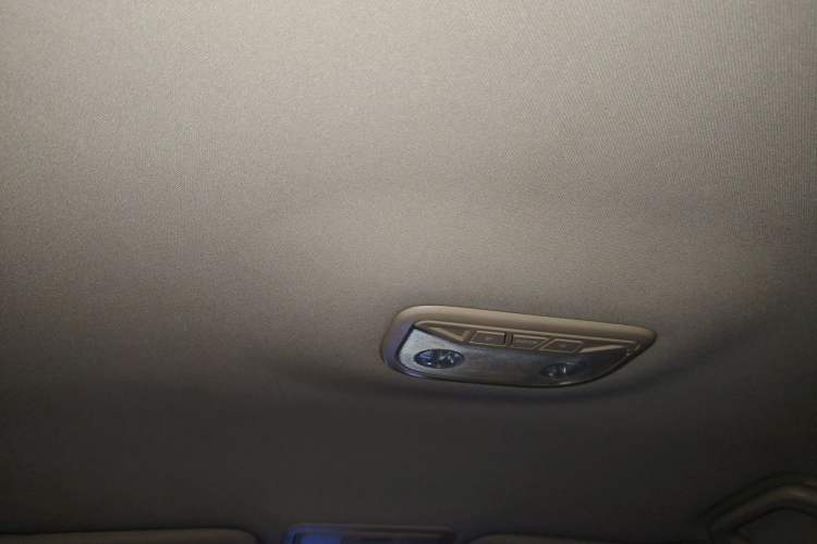 Used Geely Auto Emgrand 2017 Sedan Million Edition 1.5L Manual Fashion Model Headliner