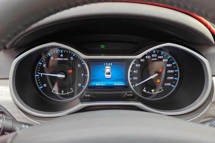 Used Geely Auto Emgrand 2017 Sedan Million Edition 1.5L Manual Luxury Model Instrument Cluster