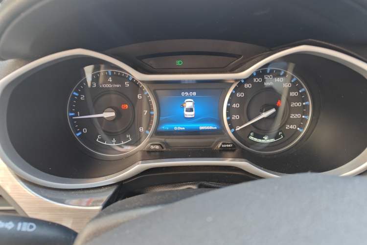 Used Geely Auto Emgrand 2017 Sedan Million Edition 1.5L Manual Luxury Model Instrument Cluster
