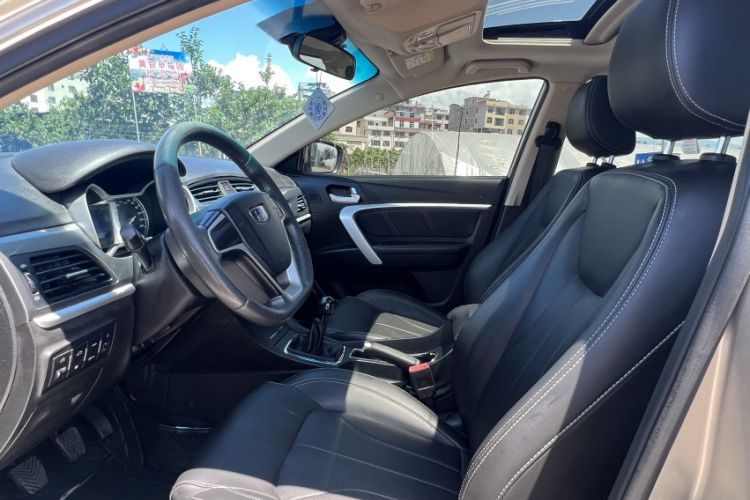 Used Geely Auto Emgrand 2017 Sedan Million Edition 1.5L Manual Upward Connect Version Interior 1